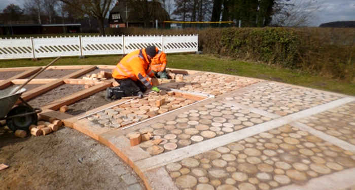 Ratzeburg: Nachbildung des historischen Fundaments an der Schloßwiese runderneuert