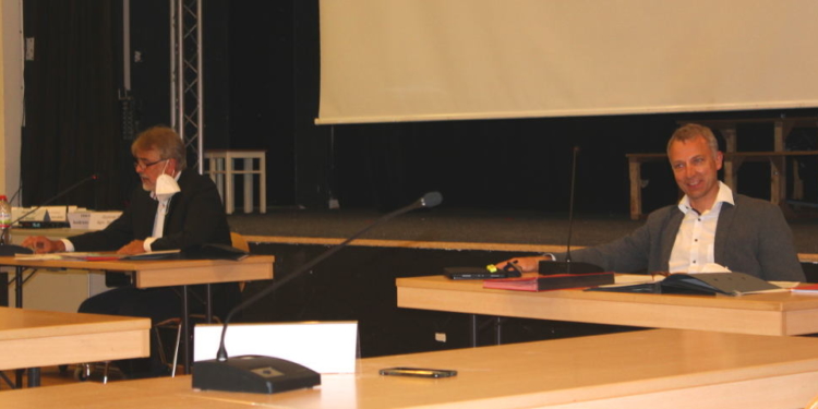 Paukenschlag in Ratzeburg: Hauptausschuss empfiehlt Abwahl des Bürgermeisters