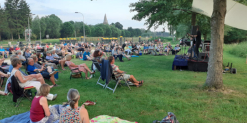 ‚Pearls & Tears‘ begeisterten an der Berkenthiner Kanalschleuse