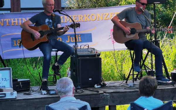 400 Besucher bei ‚Jessen & Melzer‘ an der Berkenthiner Kanalschleuse