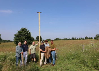 Baumparkfreunde und Rotary-Club Ratzeburg helfen Greifvögeln