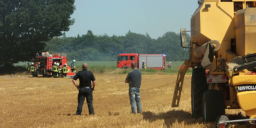 Gerade abgeerntetes Gerstenfeld in Ziethen brannte am Sonnabend