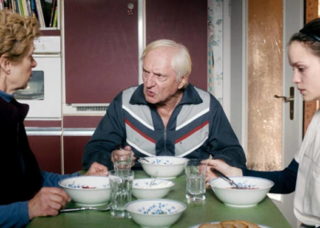 Norddeutsches Freiluftkino mit ‚Die Vergesslichkeit der Eichhörnchen‘ und ‚Kaiserschmarrndrama‘