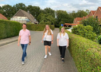 3.000 Haustürgespräche: Junge Union und Dr. Thomas Peters im Wahlkampf