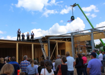 Richtfest für Nusser Grundschule