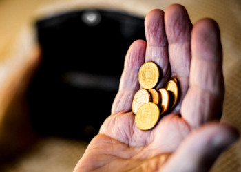 4.400 Menschen im Herzogtum trotz Vollzeitjob von Altersarmut bedroht