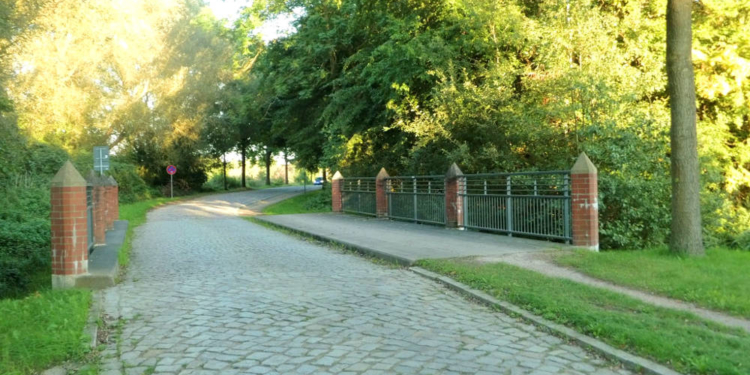 Rosenhagen: 31. Brückenfest am Tag der Deutschen Einheit