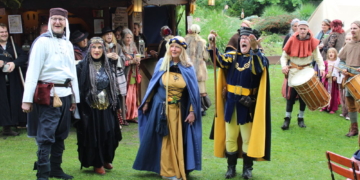 Der Herzog hält wieder Hof