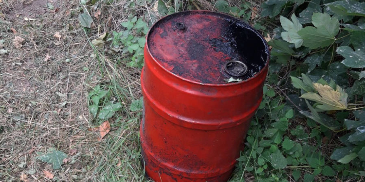 Altöl illegal entsorgt – Zeugen gesucht