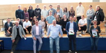 Politik live: Bundestagskandidaten zu Besuch in der Gemeinschafsschule Sandesneben