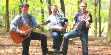 Priesterkate: Irish Folk-Konzert mit ‚Hot Asphalt‘
