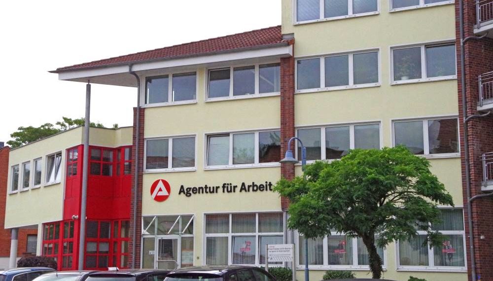 Arbeitsagentur führt 2G-Regel für längere persönliche Beratungsgespräche ein