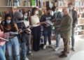 Lektüre für Schülerinnen und Schüler: Rotary übergibt Graphic Novel an das BBZ