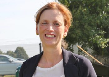 Vertrag zwischen Land Schleswig-Holstein und Alevitischer Gemeinde unterzeichnet