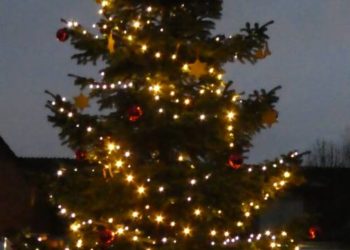 Kastorf erstrahlt im vorweihnachtlichen Glanz