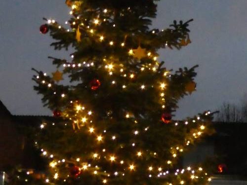 Kastorf erstrahlt im vorweihnachtlichen Glanz