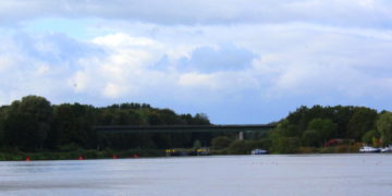 B 207: Brückenschaden am Fahrbahnübergang über Elbe-Lübeck-Kanal bei Mölln