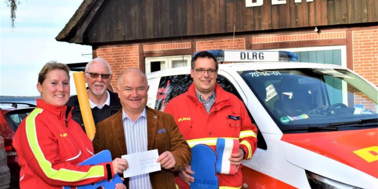 Unterstützung für die DLRG-Ortsgruppe Ratzeburg