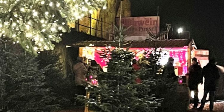 Round Table 126 Ratzeburg in diesem Jahr wieder auf dem Möllner Weihnachtsmarkt aktiv