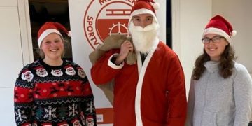 Der Nikolaus besucht die Möllner Sportvereinigung