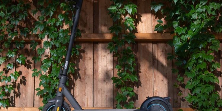 Mehrere Anzeigen – E-Scooter ohne gültigen Versicherungsschutz
