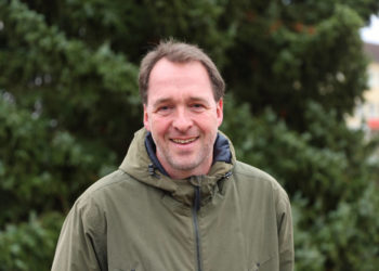 Engagiert gegen Rechtsextremismus: Mark Sauer mit dem Verdienstkreuz am Bande ausgezeichnet