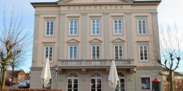 Nachgefragt: Ratzeburgs Bürgermeister-Kandidaten noch einmal im Burgtheater