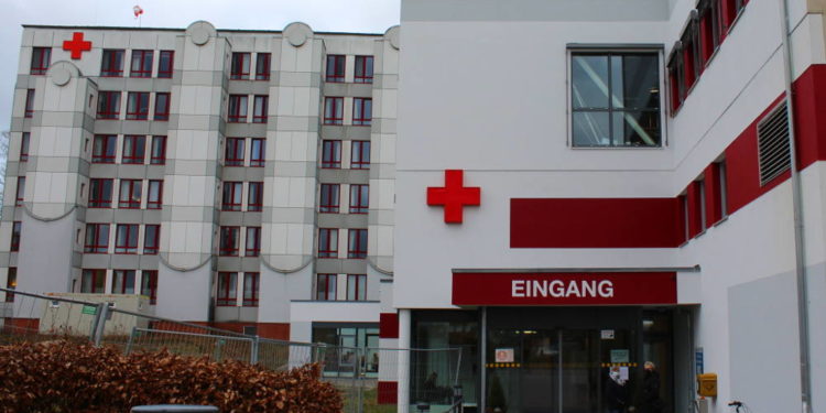 DRK-Krankenhaus Mölln-Ratzeburg: Geburtshilfe muss aus medizinischen Gründen schließen