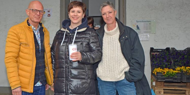 Gelungene Benefiz-Veranstaltung: „Grillen für die Ukraine“