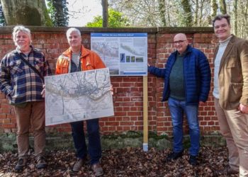 Neue Elbbrücke bei Lauenburg – Informationstafeln an den Westtrassen