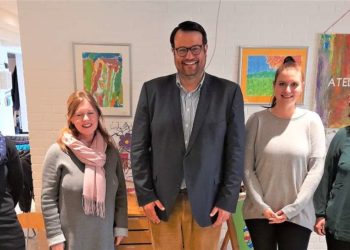 Rasmus Vöge hospitiert in der Kita „St. Petri Hand in Hand“