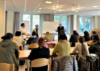 Ratzeburger Volkshochschule startet Sprachkurse für Geflüchtete aus der Ukraine