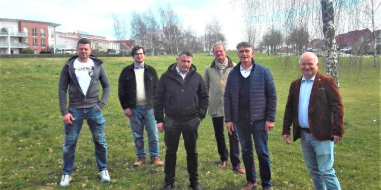 „Calisthenics-Anlage“ entsteht auf der Jugendfreizeitfläche im Ratzeburger Barkenkamp