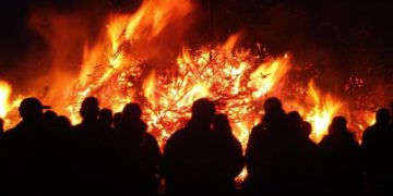 Osterfeuer für alle