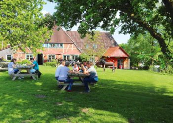 „Weinfest uppen Barg“  