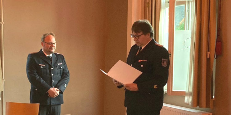 Henning Grote erneut zum Stellvertretenden Wehrführer gewählt und mit Brandschutzehrenzeichen in Silber geehrt