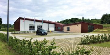 Einweihung des neuen Feuerwehrgerätehauses und Übergabe des neuen Einsatzfahrzeuges HLF20