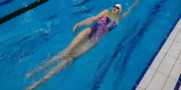 Joline Scheiba schwimmt bei den Deutschen Jahrgangsmeisterschaften