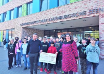 Schüler der Gemeinschaftsschule Lauenburgische Seen sammeln Spenden für ukrainische Mitschüler