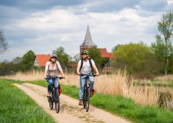 „Tour de Grass“ im Herzogtum Lauenburg: Mit App und Rad auf den Spuren des Literaturnobelpreisträgers