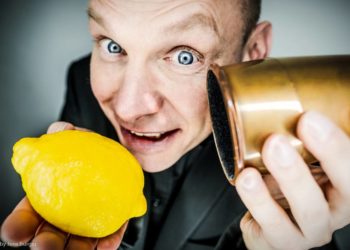 Thomas Otto‘s „Magic at the Bügelbrett“ Zaubershow