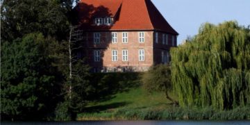 Führung durch das A. Paul Weber-Museum