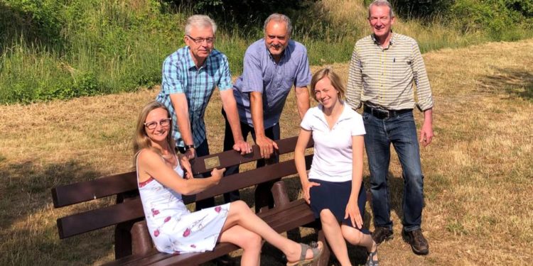 Die nächste Aktive-Bürger-Büchen Bank steht