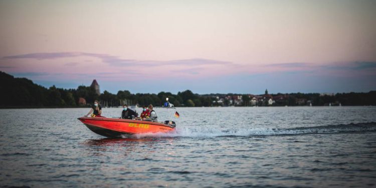 Wechselhaftes Wetter fordert die Wasserretter – 33 Personen gerettet!