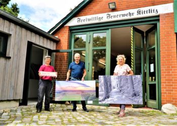 Friedensbekenntnisse: Kittlitz bei Dörfer zeigen Kunst