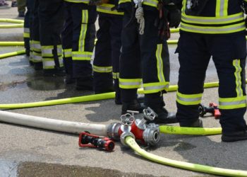 Mülltonnenbrand weitete sich aus