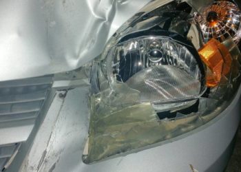 Fahrzeug überschlägt sich