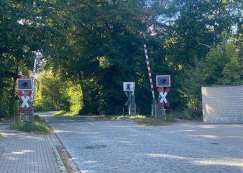 Bahnübergang in der Parkstraße wochenlang gesperrt