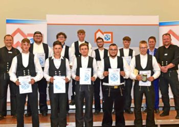 Das Dachdeckerhandwerk – sonnige Aussichten