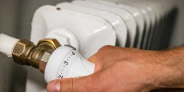 Oft schlechte Energiebilanz bei Ämtern & Co.